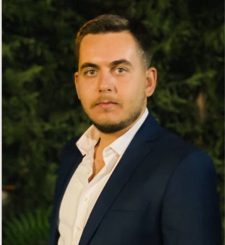 Enes Aslanöz 