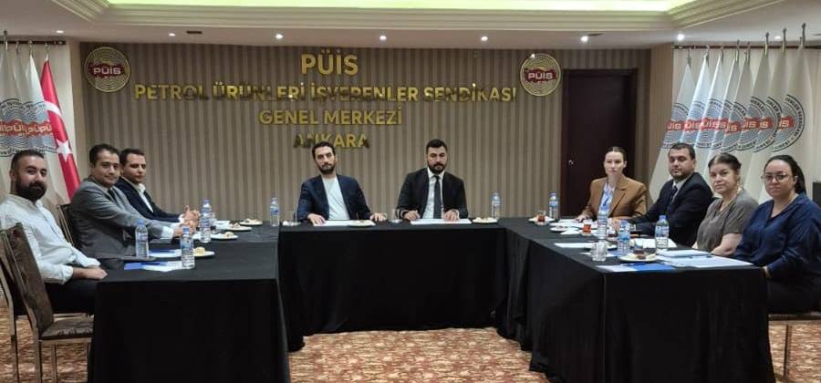 P&Uuml;İS GEN&Ccedil;LİK KONSEYİ TOPLANDI