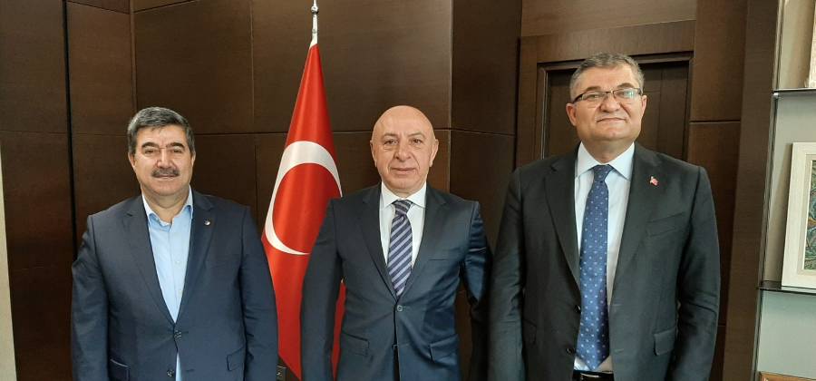 PÜİS’TEN EPDK BAŞKAN YARDIMCILARI YILMAZ TAMER VE AHMET ÖZKAYA’YA ZİYARET